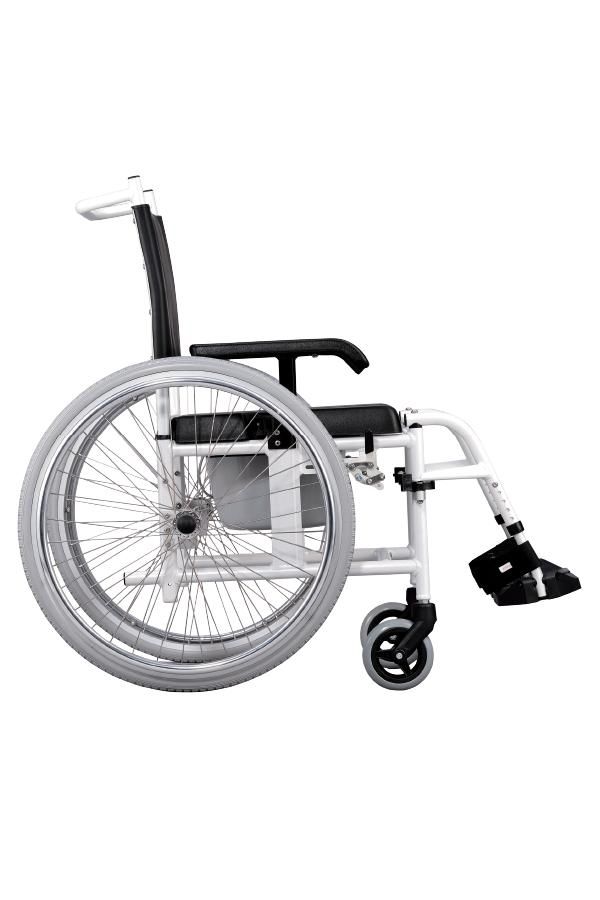 Кресло-коляска инвалидная с санооснащением nova tn-521 (Caremax rehabilitation equipment co. ltd.)